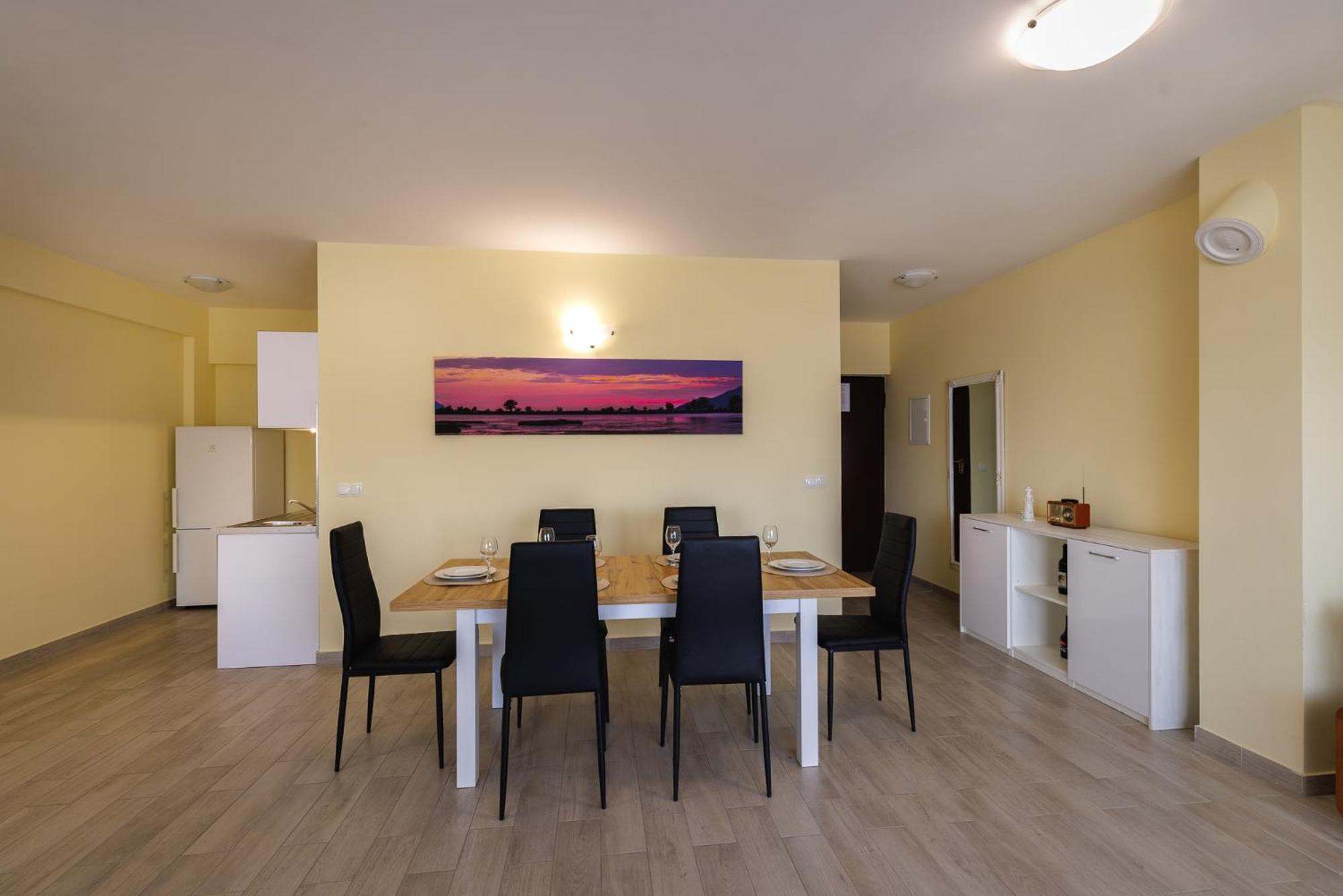 Apartman Maja Комарна Экстерьер фото