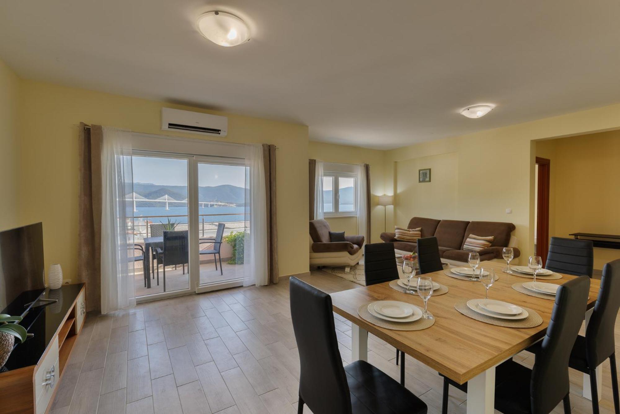 Apartman Maja Комарна Экстерьер фото
